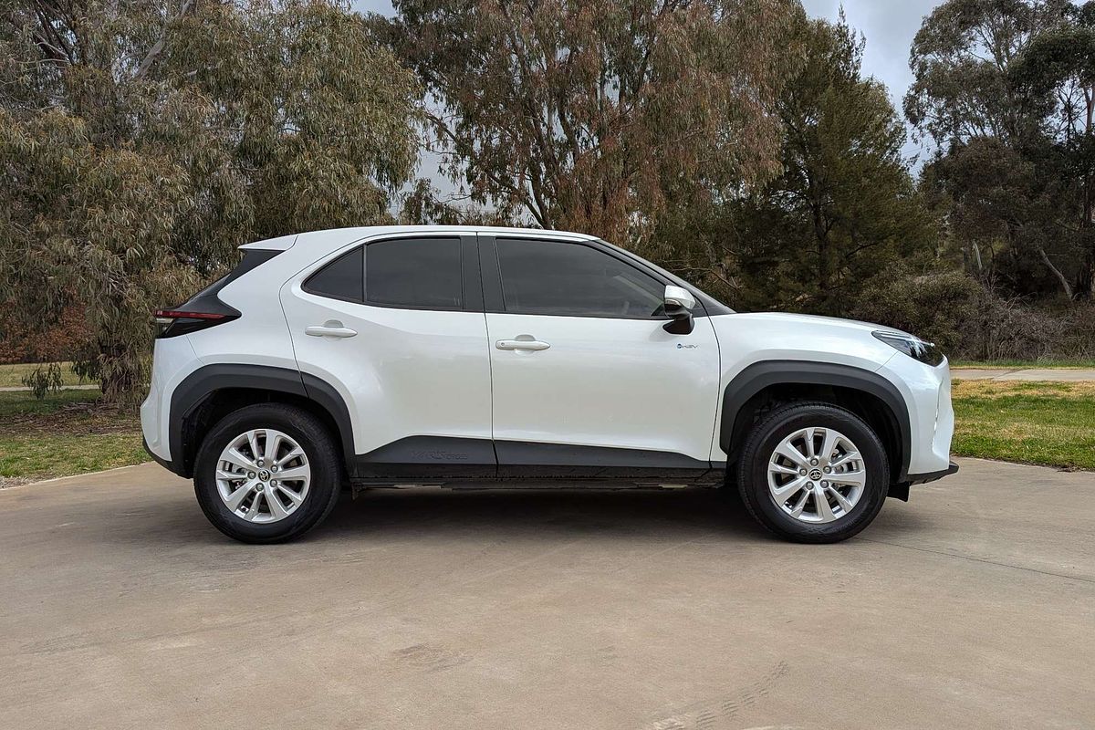 2024 Toyota Yaris Cross GX