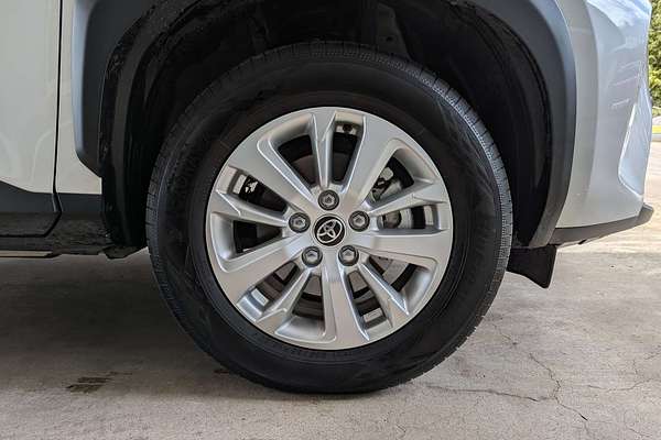 2024 Toyota Yaris Cross GX