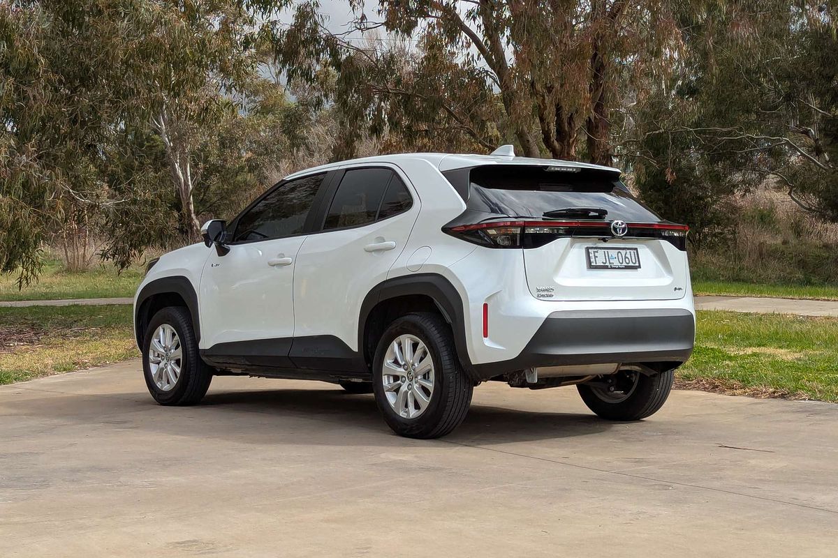2024 Toyota Yaris Cross GX