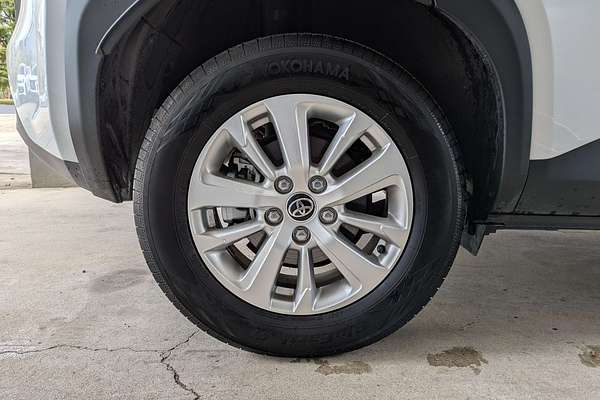 2024 Toyota Yaris Cross GX