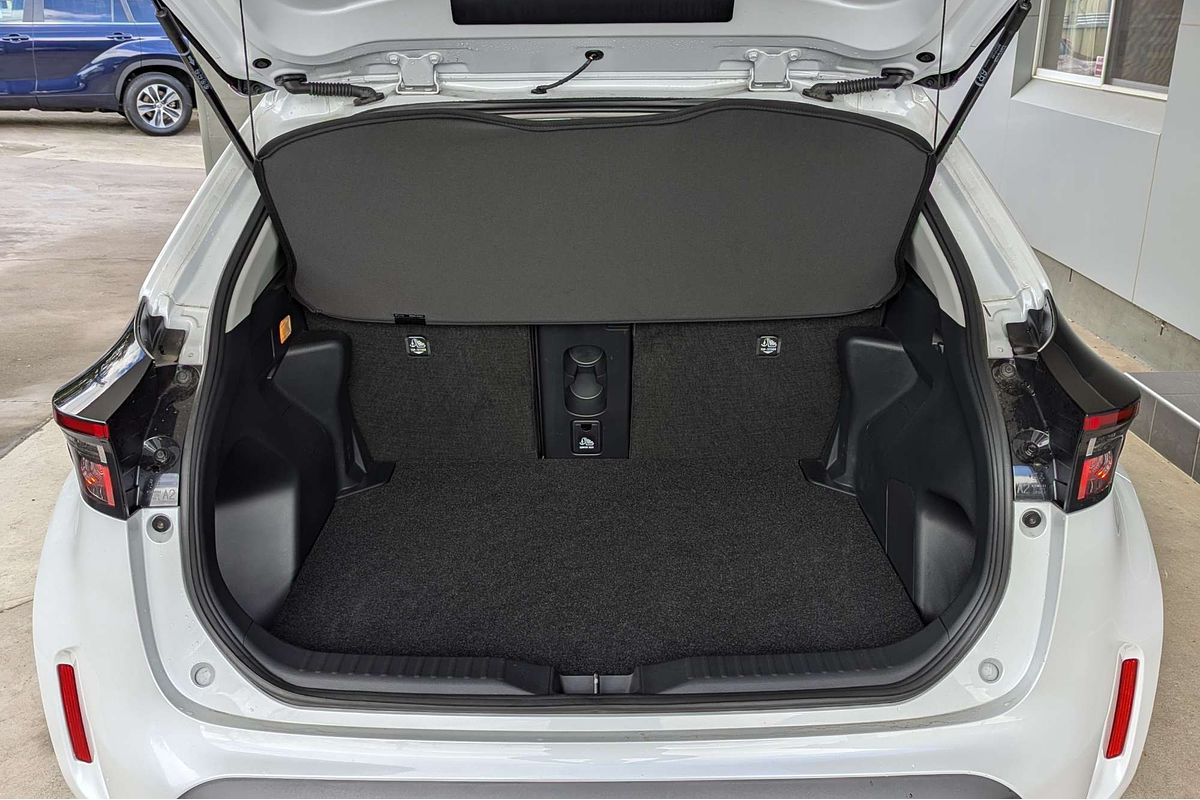 2024 Toyota Yaris Cross GX