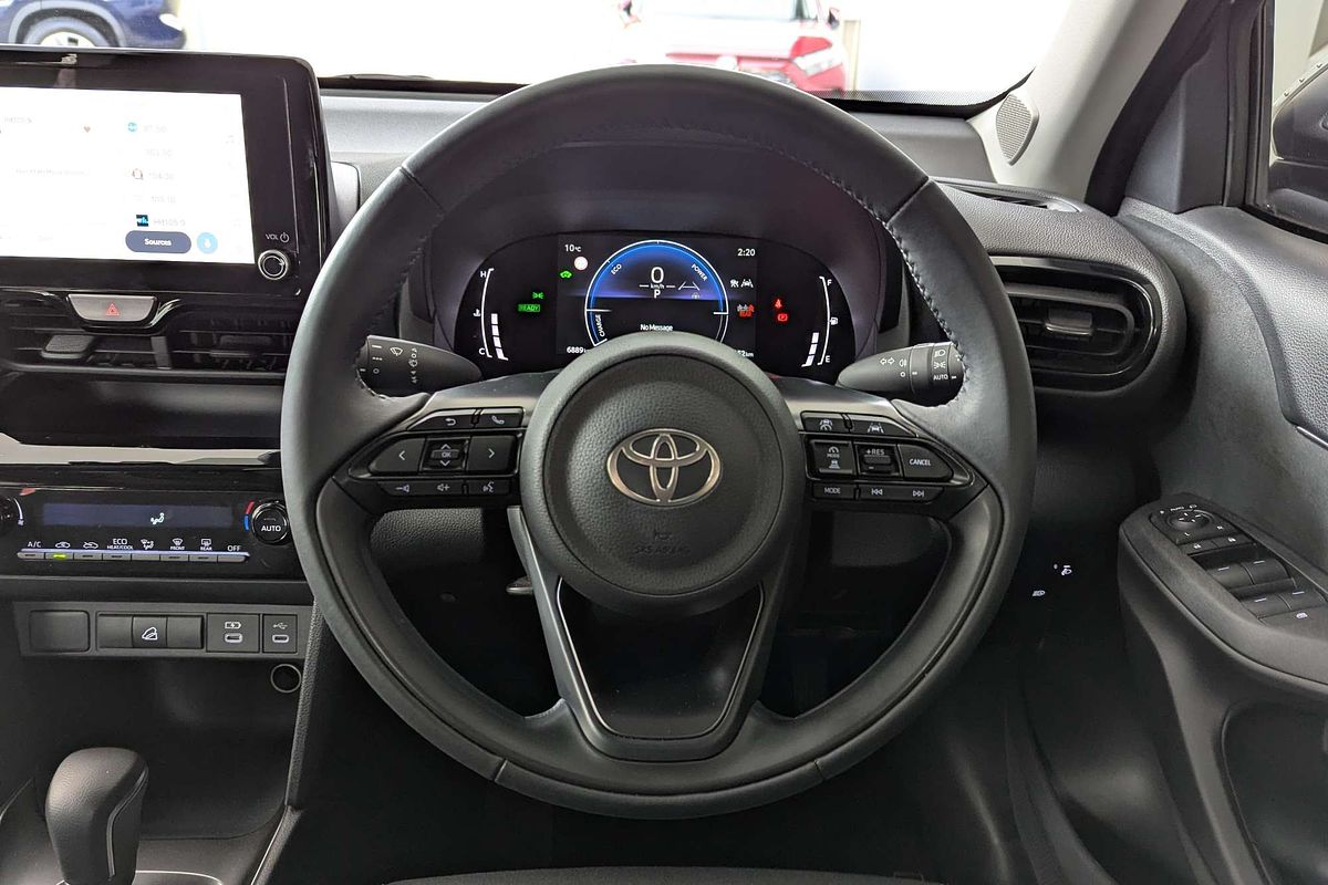 2024 Toyota Yaris Cross GX