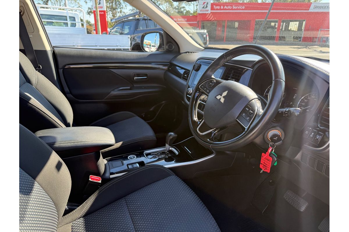 2019 Mitsubishi Outlander ES ZL