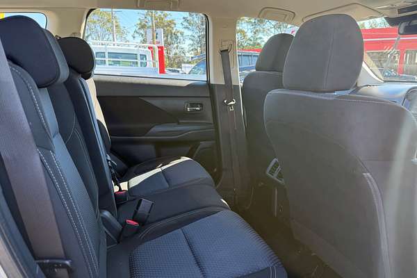 2019 Mitsubishi Outlander ES ZL
