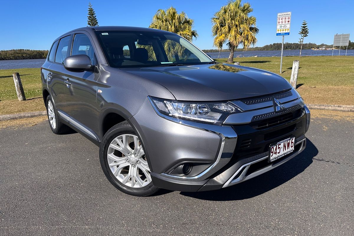 2021 Mitsubishi Outlander ES ZL