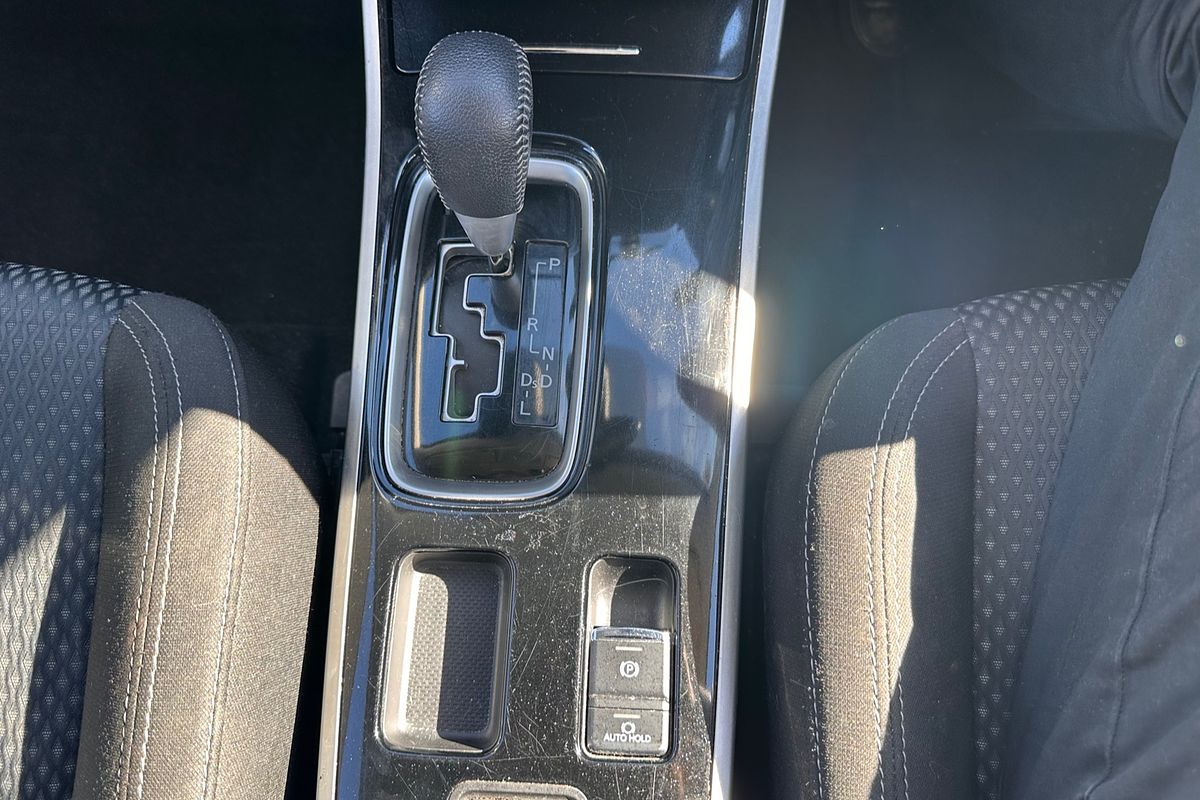 2021 Mitsubishi Outlander ES ZL