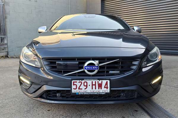 2014 Volvo S60 T6 R-Design
