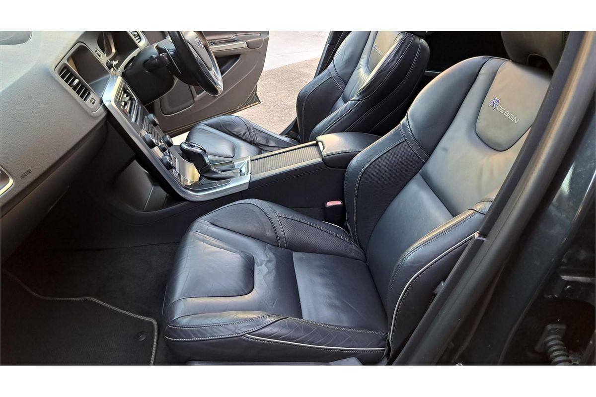 2014 Volvo S60 T6 R-Design