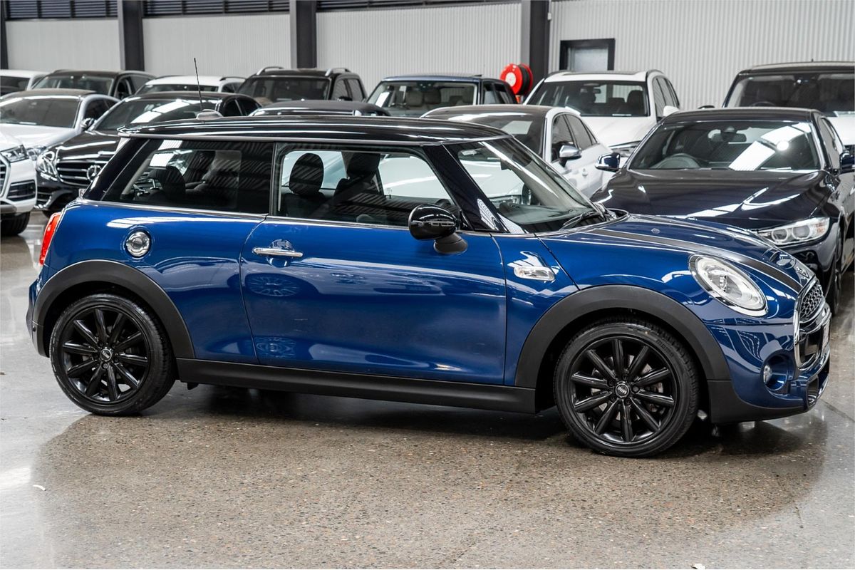 2016 MINI Hatch Cooper S F56