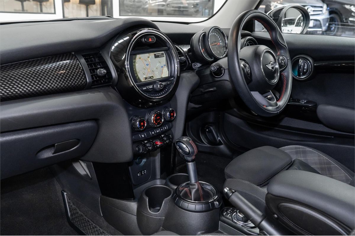 2016 MINI Hatch Cooper S F56