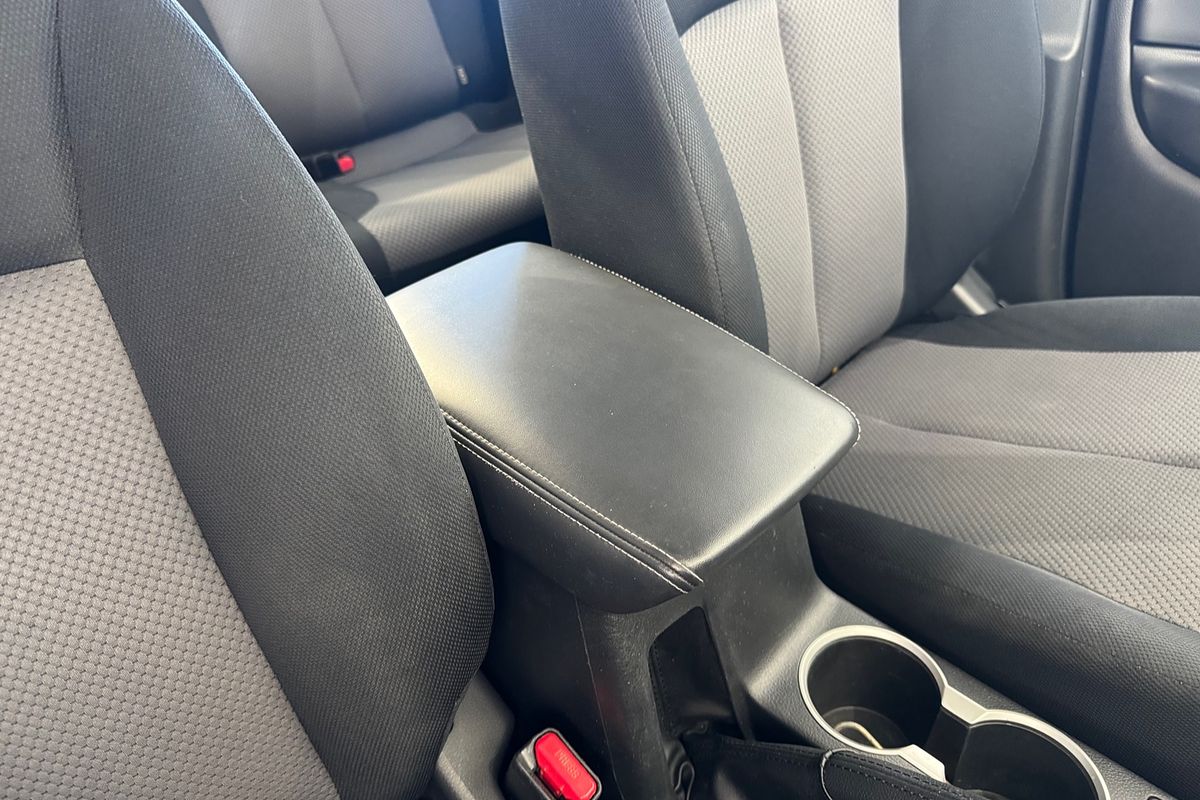 2019 Mitsubishi Triton GLX MR 4X4