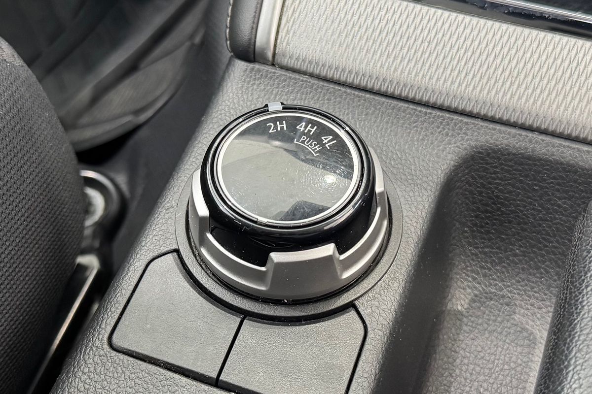 2019 Mitsubishi Triton GLX MR 4X4