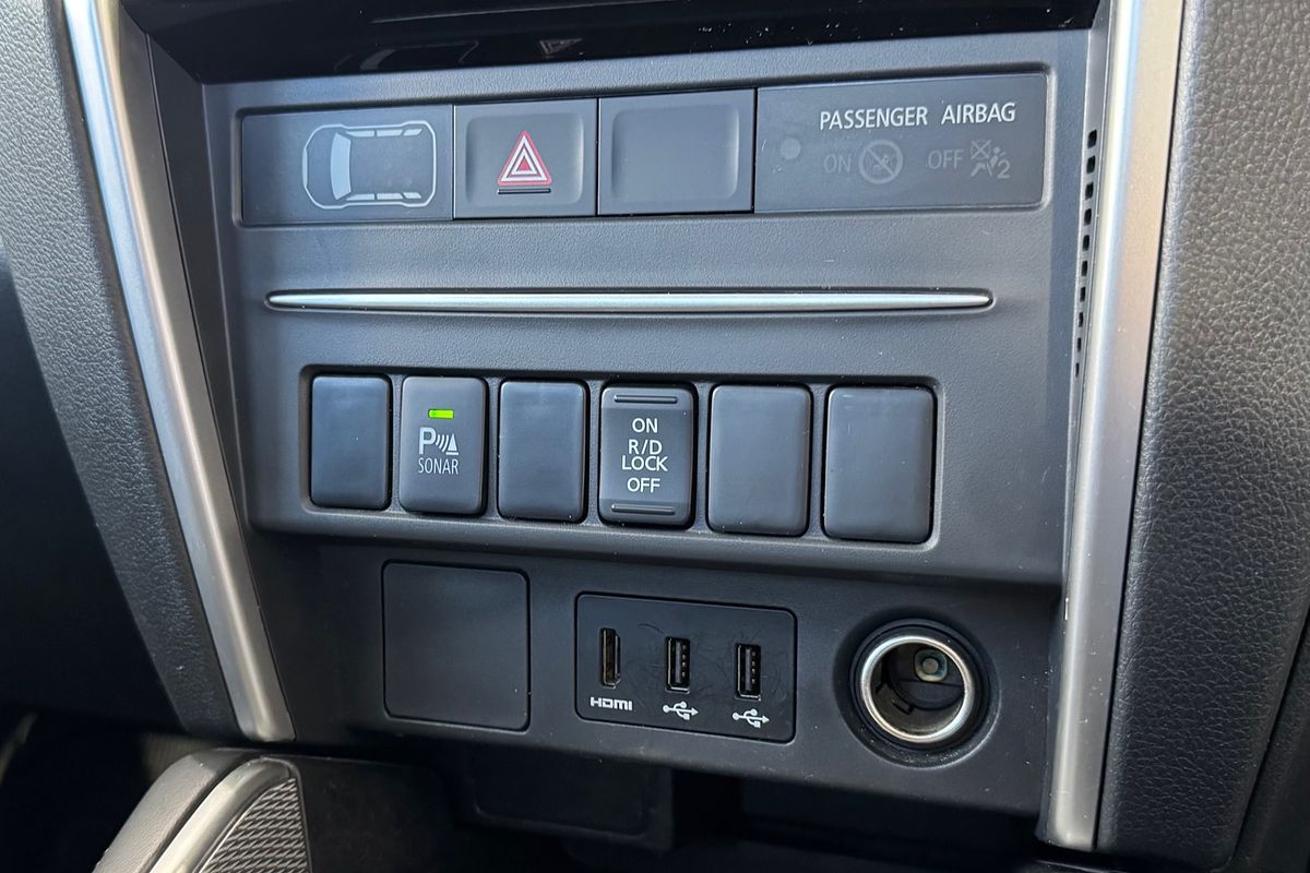2019 Mitsubishi Triton GLX MR 4X4