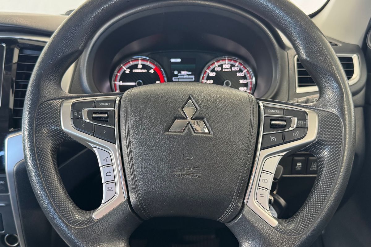 2019 Mitsubishi Triton GLX MR 4X4