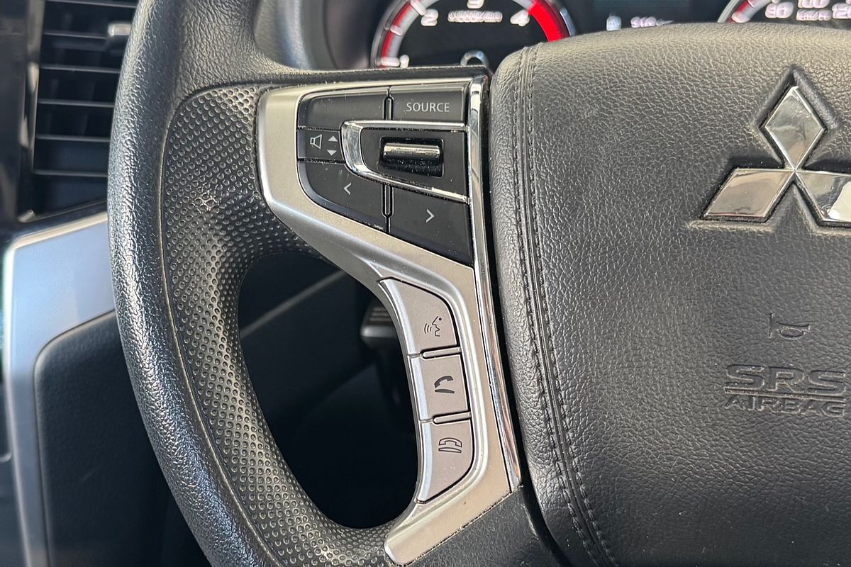 2019 Mitsubishi Triton GLX MR 4X4