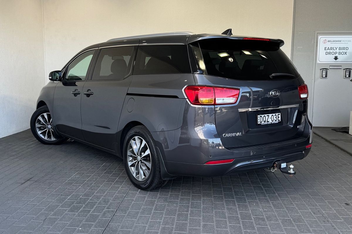 2017 Kia Carnival SLi YP