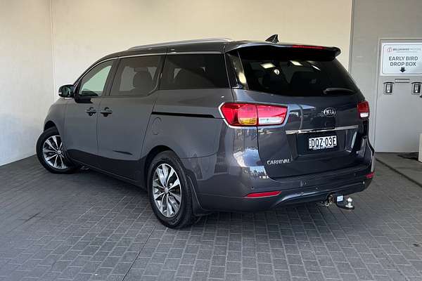 2017 Kia Carnival SLi YP