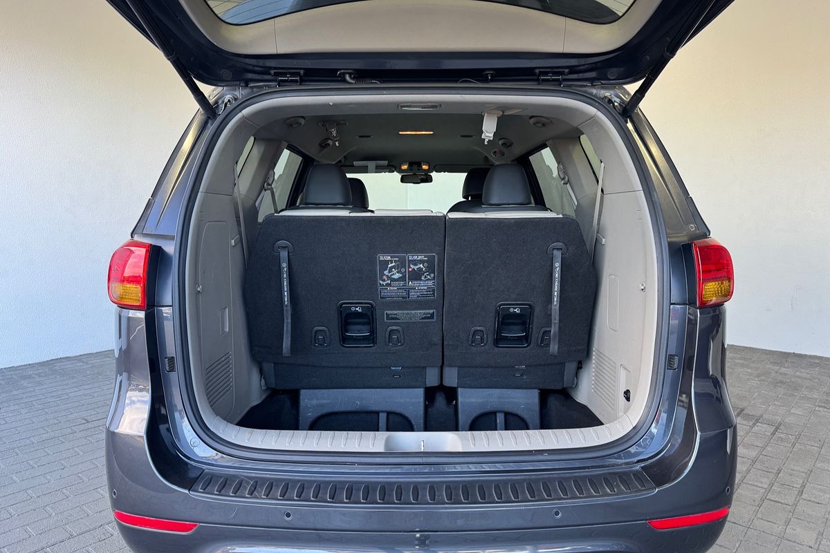 2017 Kia Carnival SLi YP