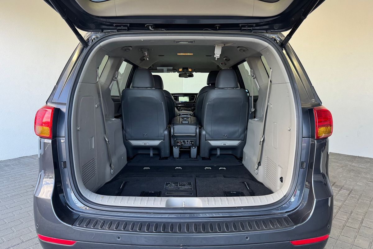 2017 Kia Carnival SLi YP