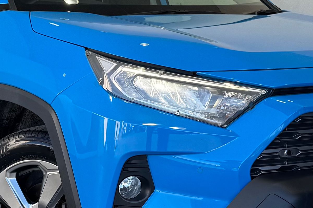 2020 Toyota RAV4 GXL MXAA52R
