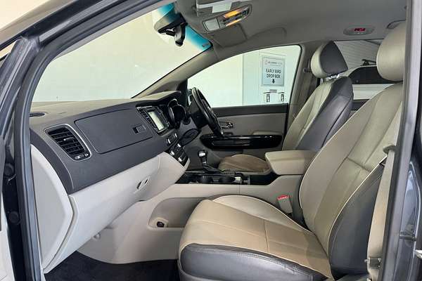 2017 Kia Carnival SLi YP