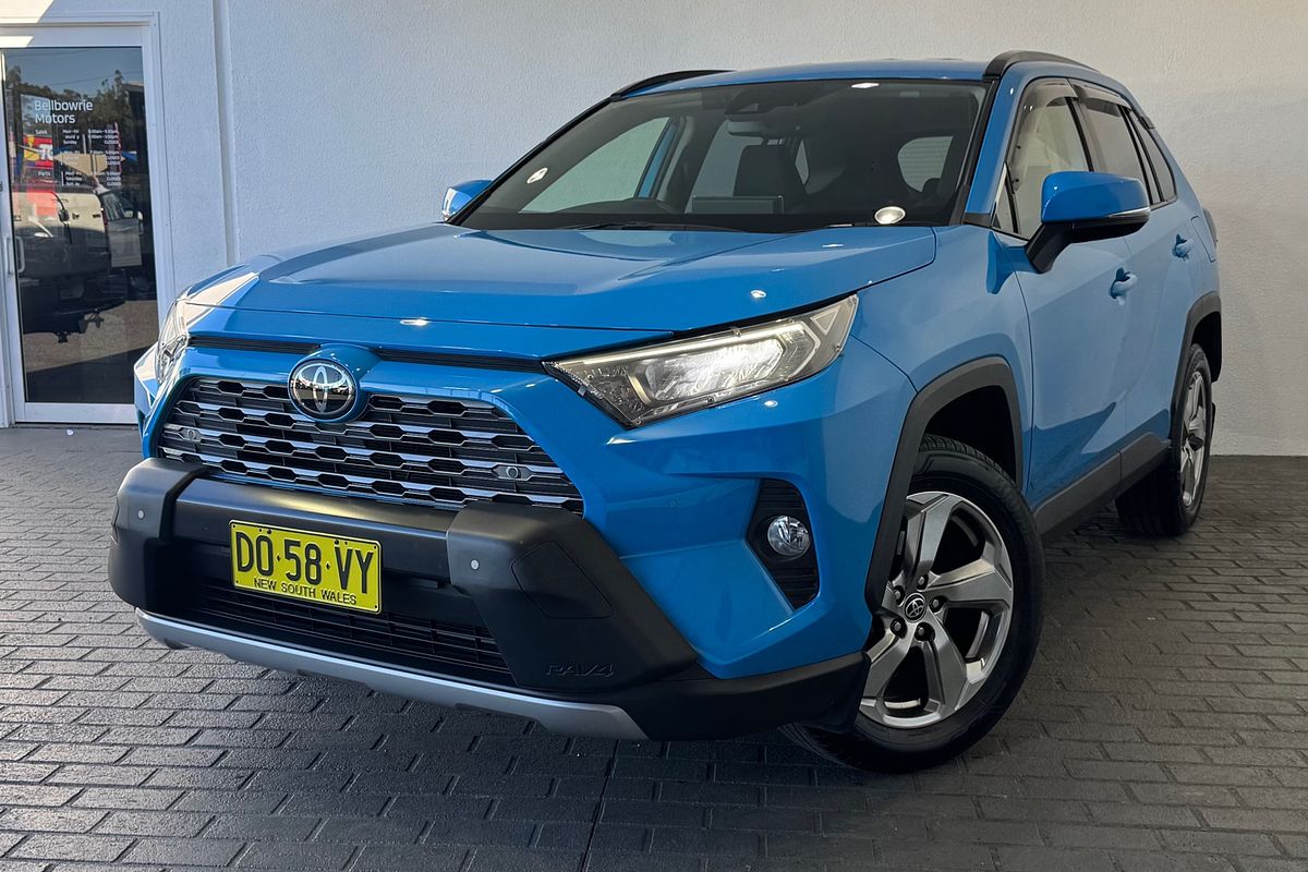 2020 Toyota RAV4 GXL MXAA52R