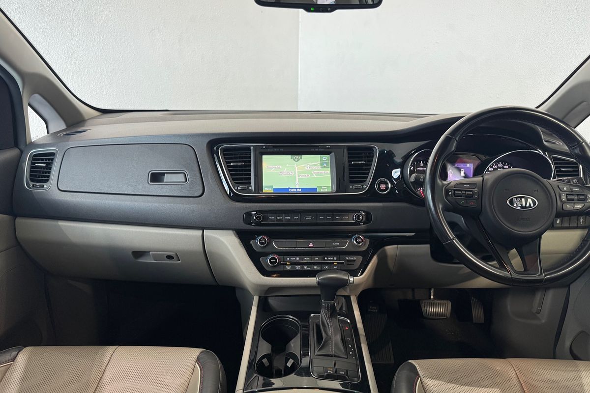 2017 Kia Carnival SLi YP