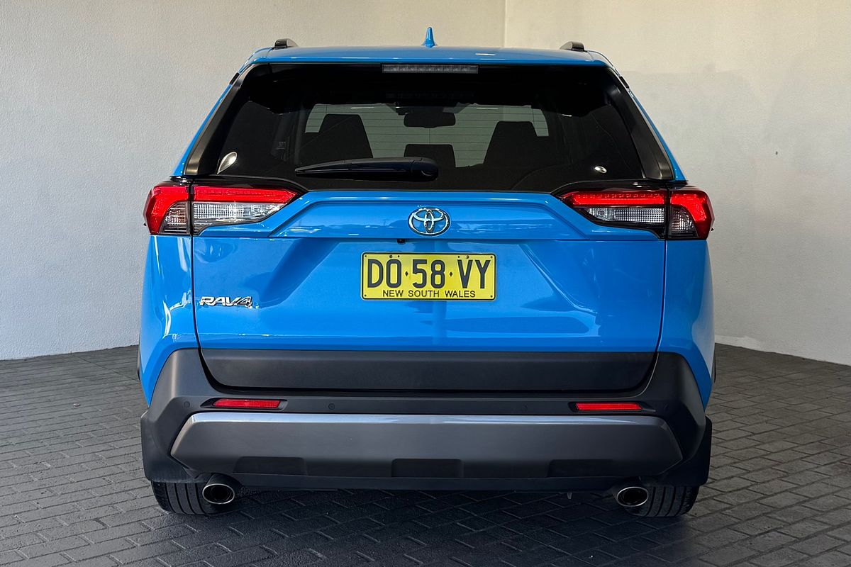 2020 Toyota RAV4 GXL MXAA52R