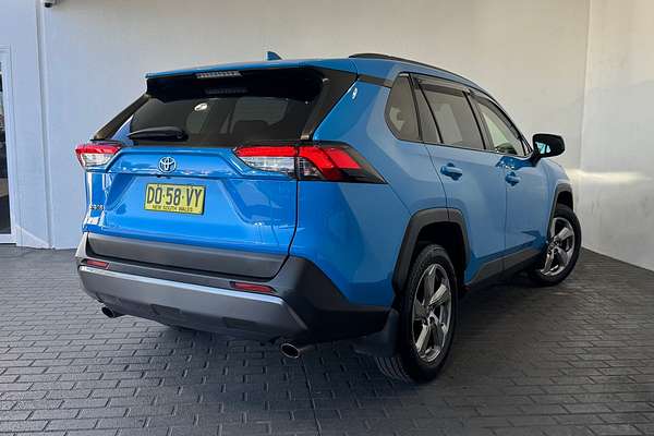 2020 Toyota RAV4 GXL MXAA52R