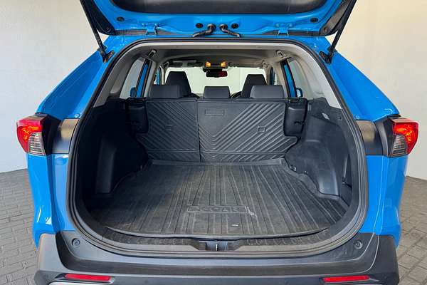 2020 Toyota RAV4 GXL MXAA52R