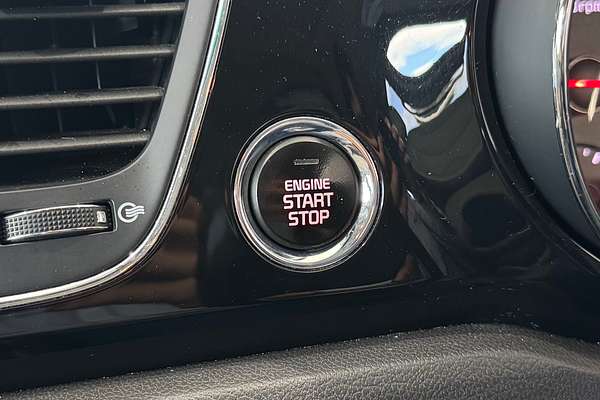 2017 Kia Carnival SLi YP