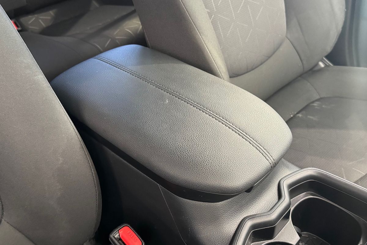 2020 Toyota RAV4 GXL MXAA52R