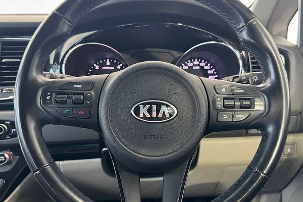 2017 Kia Carnival SLi YP