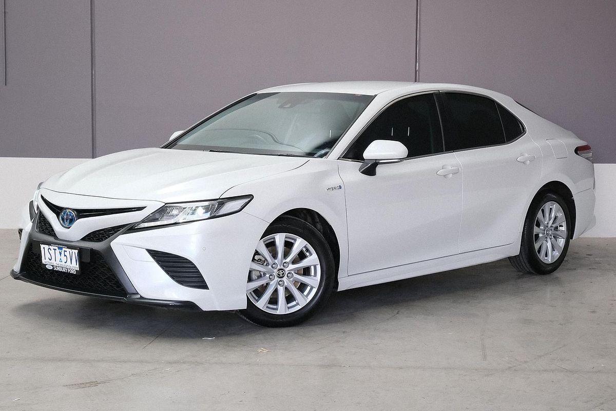 2020 Toyota Camry Ascent Sport AXVH70R