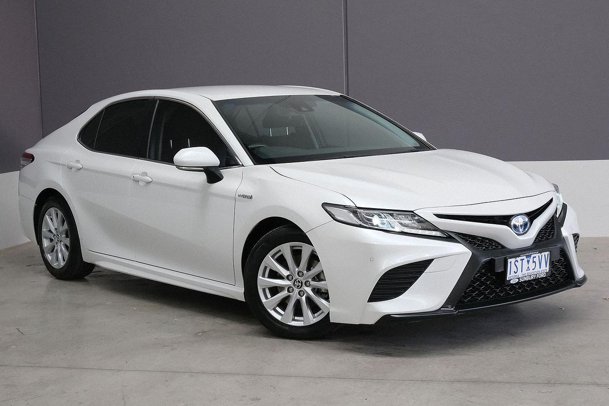 2020 Toyota Camry Ascent Sport AXVH70R