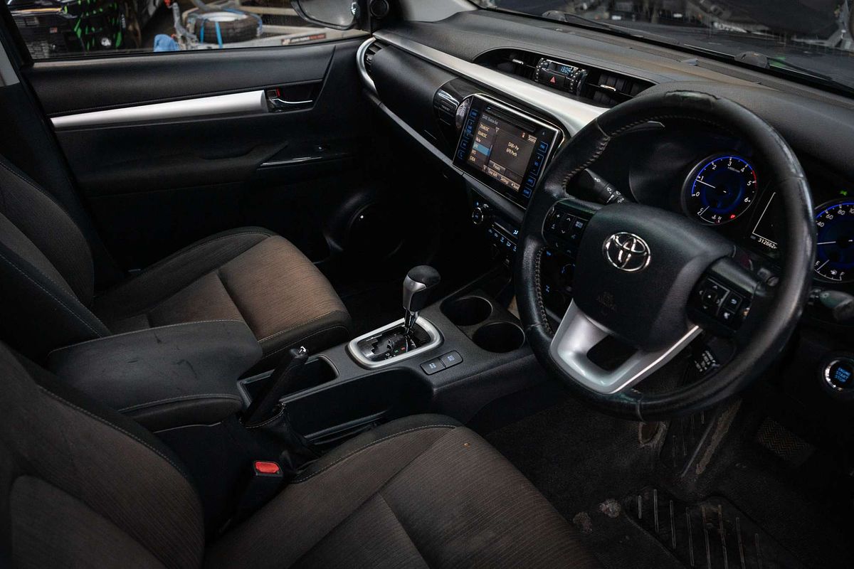 2017 Toyota Hilux SR5 GUN126R 4X4
