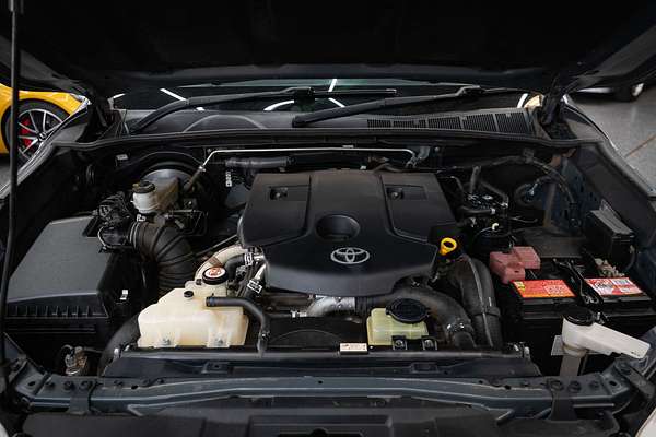 2017 Toyota Hilux SR5 GUN126R 4X4