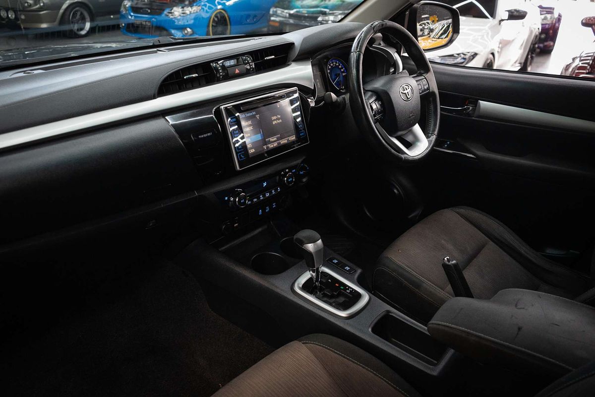 2017 Toyota Hilux SR5 GUN126R 4X4