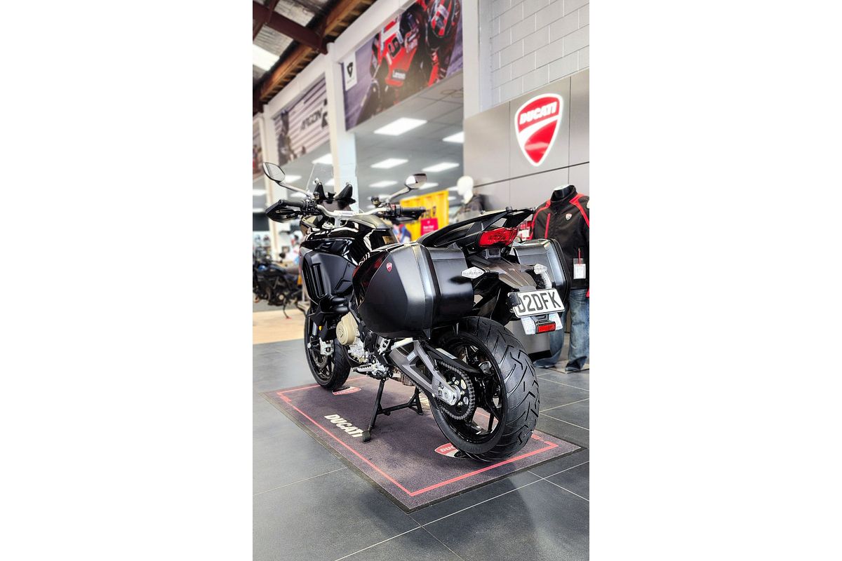 2025 Ducati MULTISTRADA V4S TRAVEL & RADAR