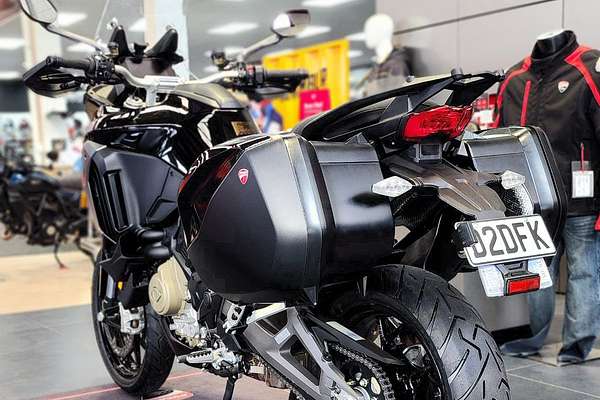 2025 Ducati MULTISTRADA V4S TRAVEL & RADAR