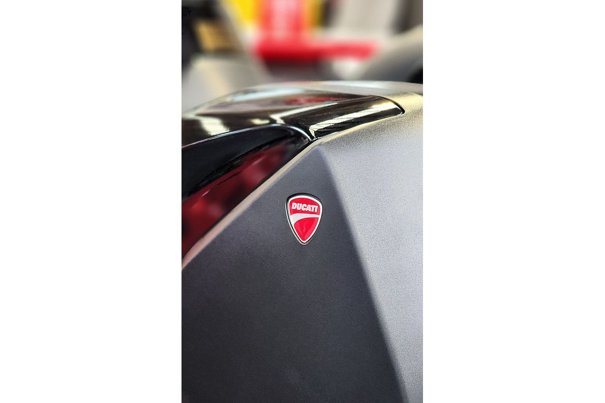 2025 Ducati MULTISTRADA V4S TRAVEL & RADAR