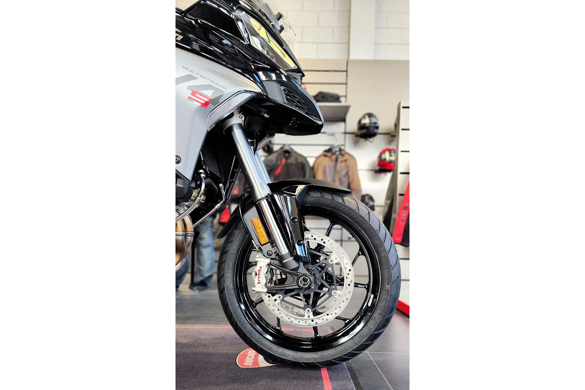 2025 Ducati MULTISTRADA V4S TRAVEL & RADAR