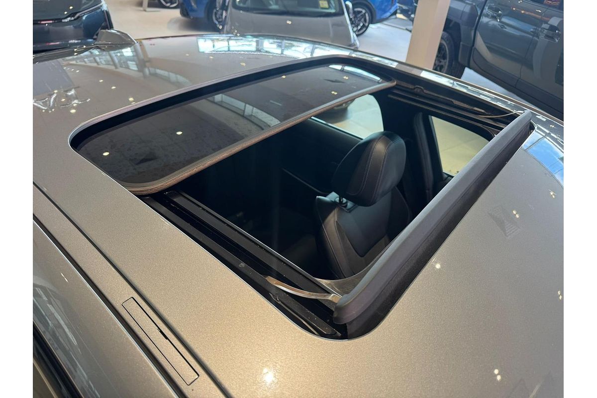 2022 BMW 3 Series 320i M Sport G20 LCI