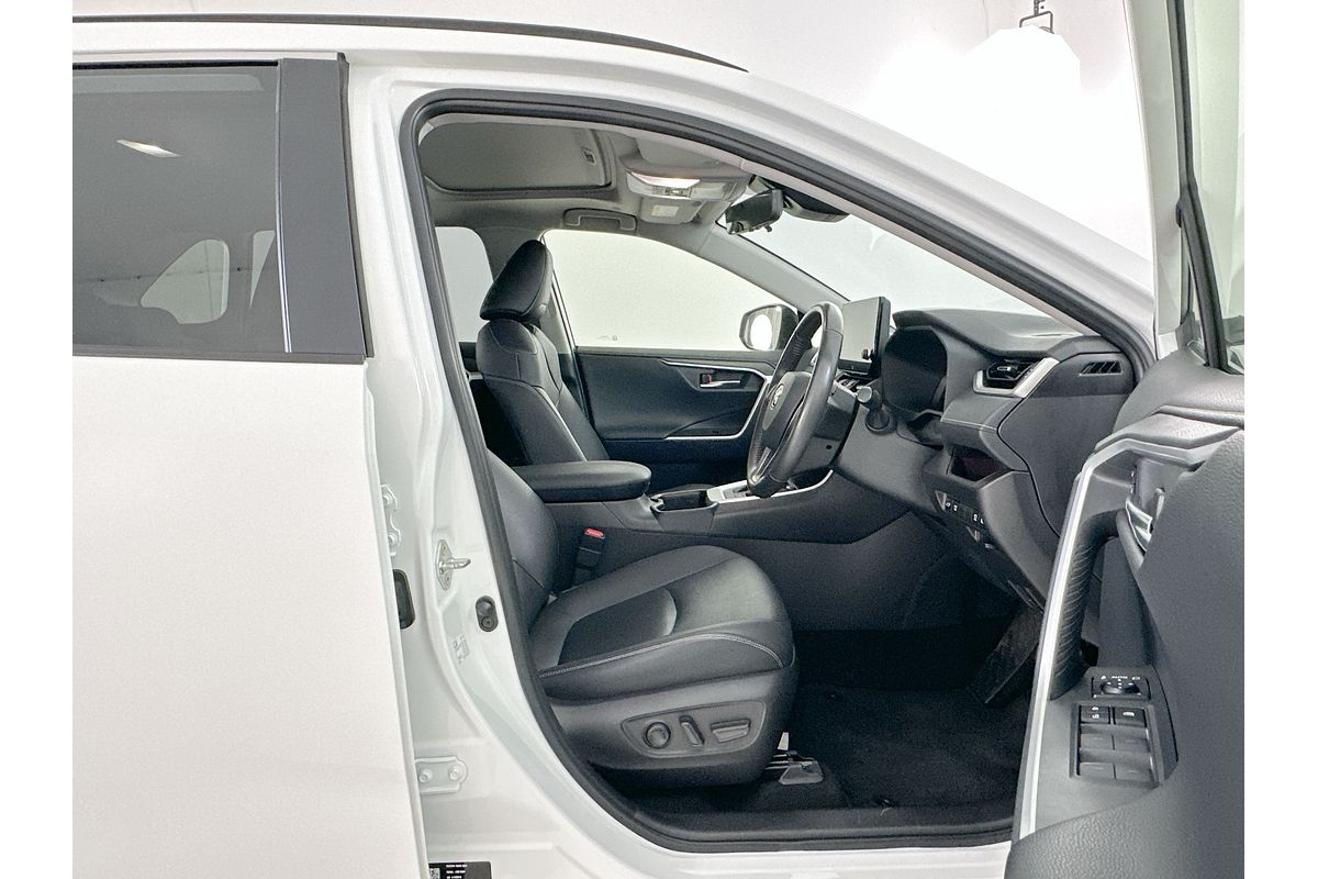 2024 Toyota RAV4 Cruiser AXAH52R