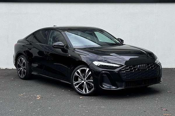 2025 Audi A5 TFSI 150kW S line B10