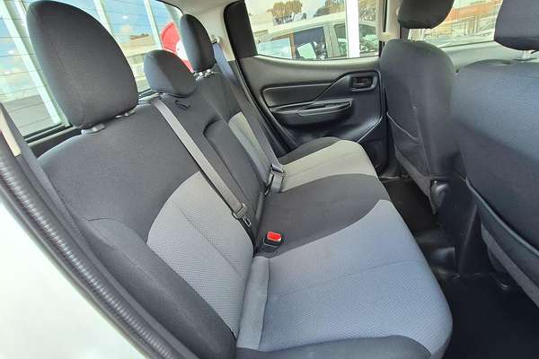 2020 Mitsubishi Triton GLX ADAS MR 4X4