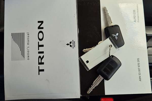 2020 Mitsubishi Triton GLX ADAS MR 4X4