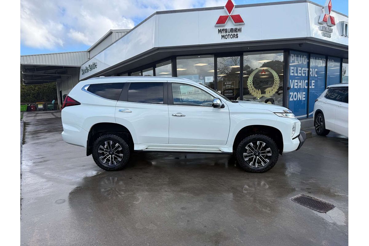 2021 Mitsubishi Pajero Sport GLS QF