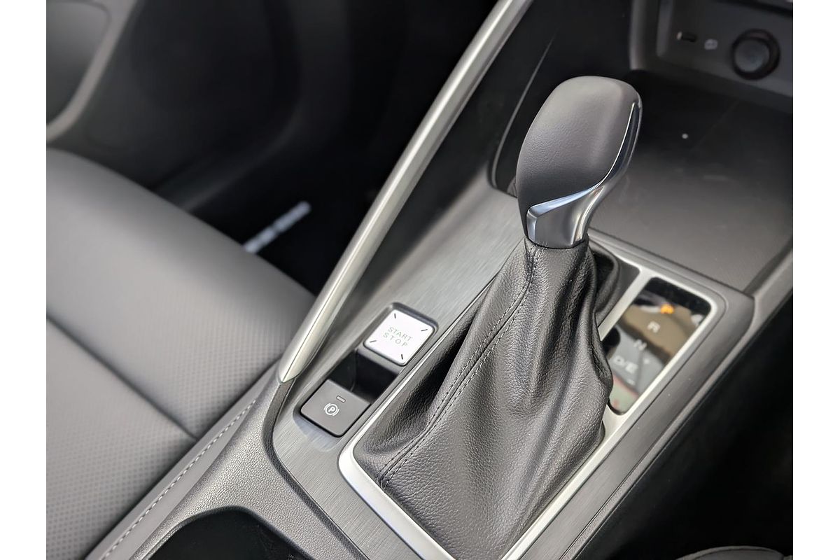 2025 MG ZS Essence ZS32