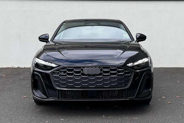 2025 Audi A5 TFSI 150kW S line B10